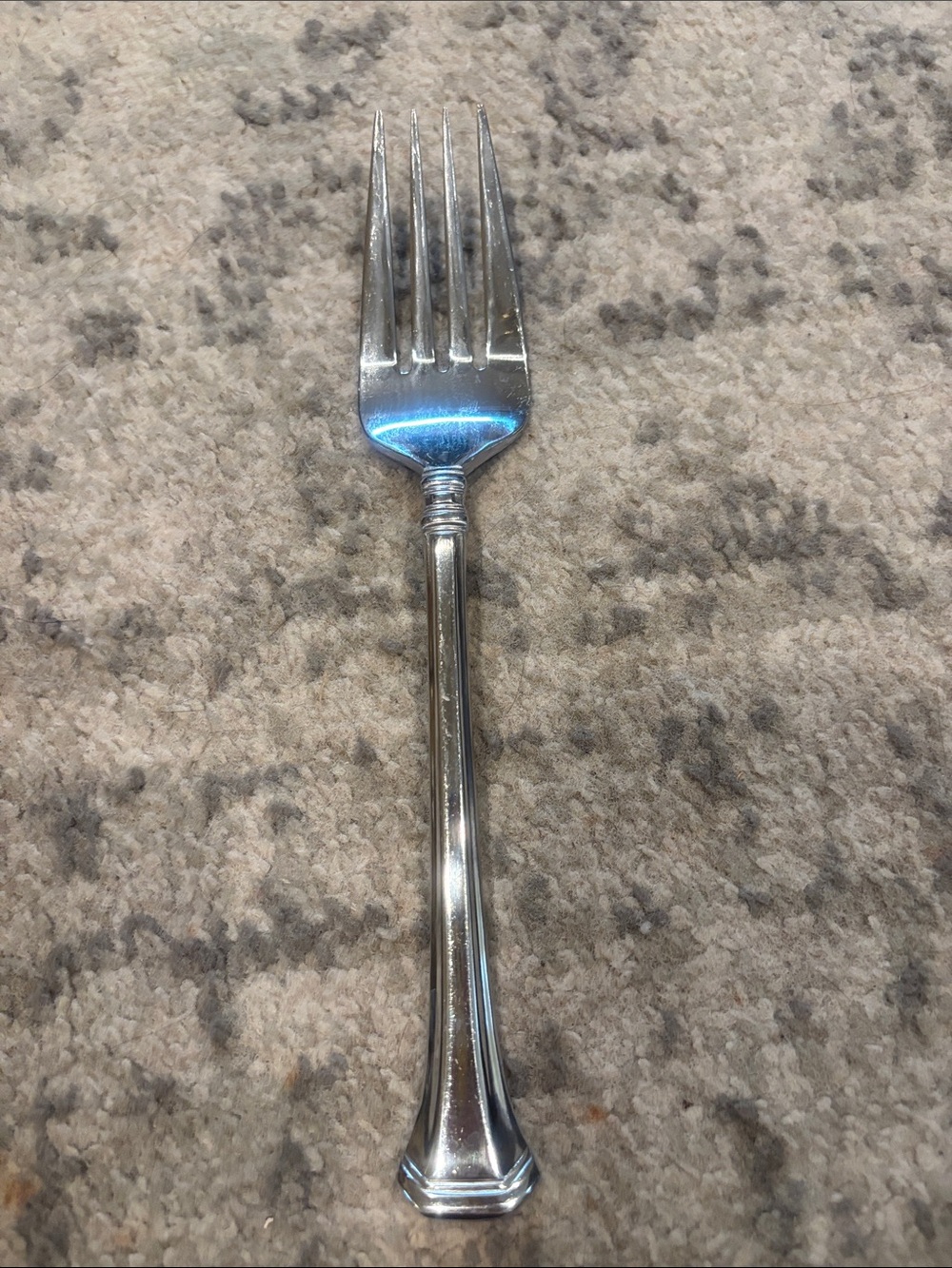 Oneida Classic Silver Dinner Fork - Stainless Look